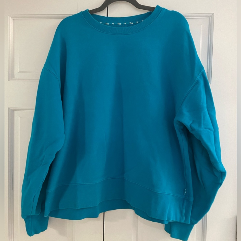 TNA Cozy Fleece Boyfriend Crew Sweatshirt